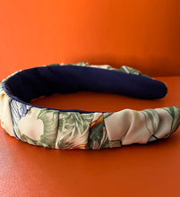 Load image into Gallery viewer, Hermès Scarf Headband (HBD948)