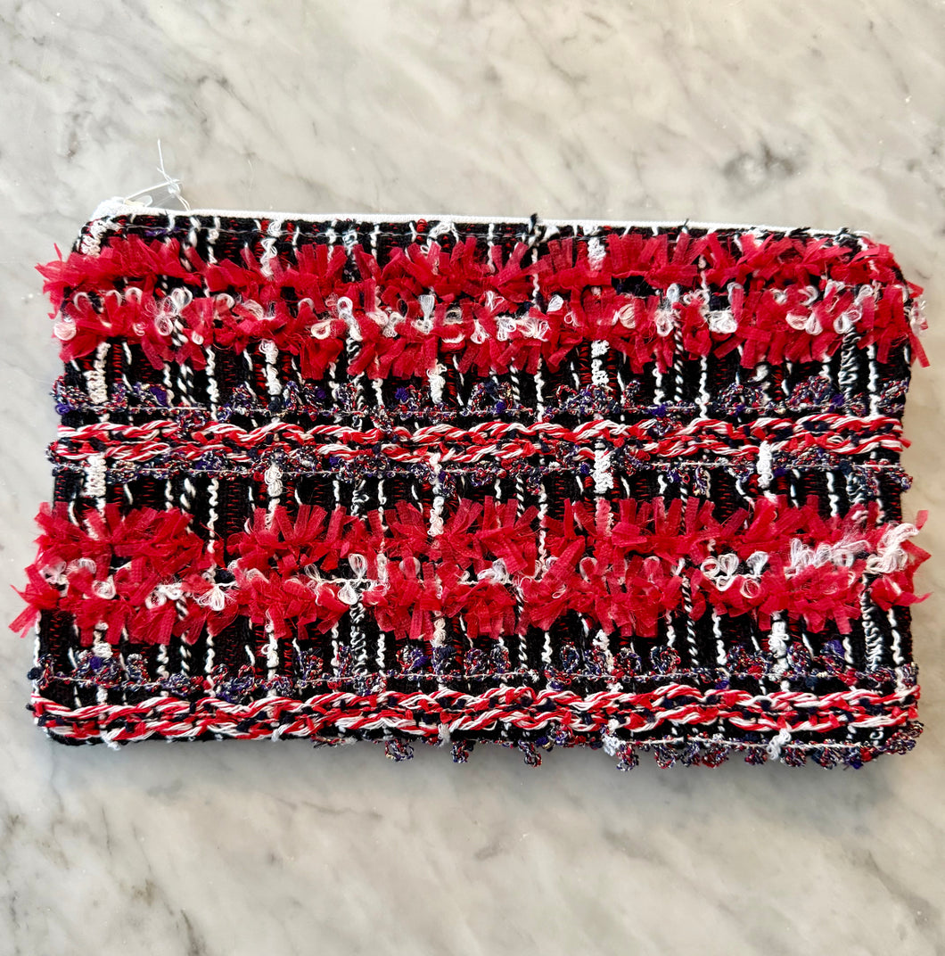 Chanel Tweed Zippered Pouch (CTP121)