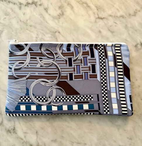 Hermès Scarf Zippered Pouch (ZPH713)