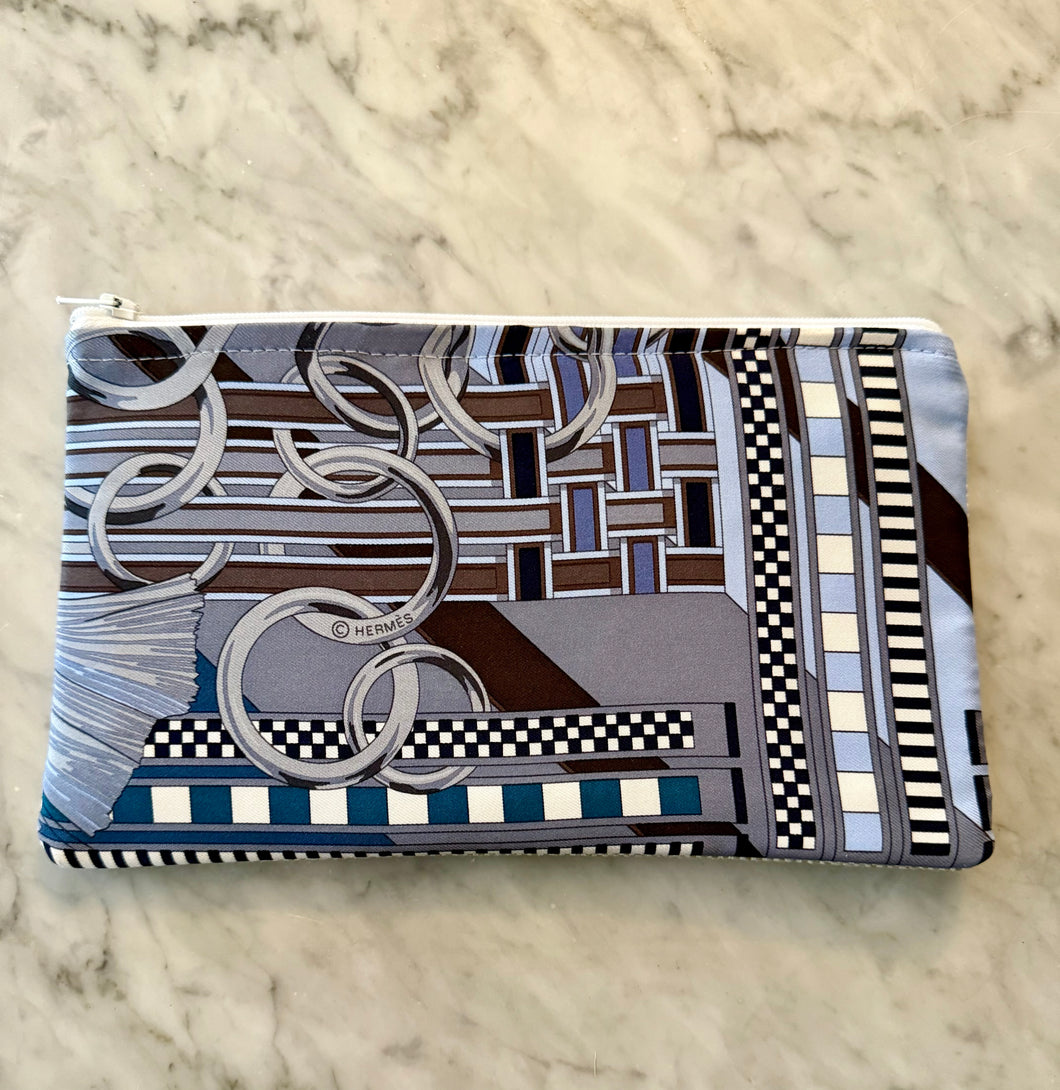 Hermès Scarf Zippered Pouch (ZPH713)