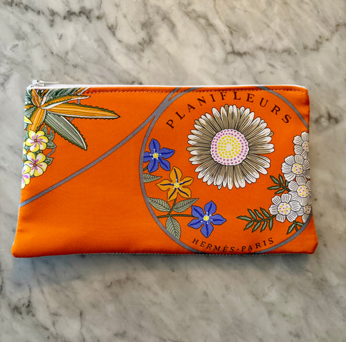 Hermès Scarf Zippered Pouch (ZPH709)