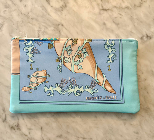 Hermès Scarf Zippered Pouch (ZPH703)