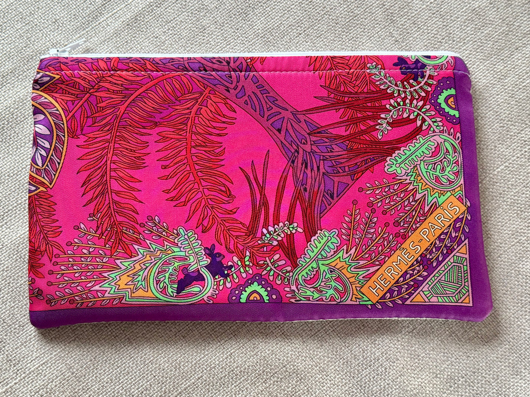 Hermès Scarf Zippered Pouch (ZPH598)