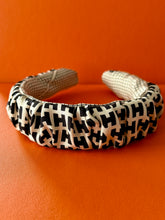 Load image into Gallery viewer, Hermès Scarf Headband (HBD515)