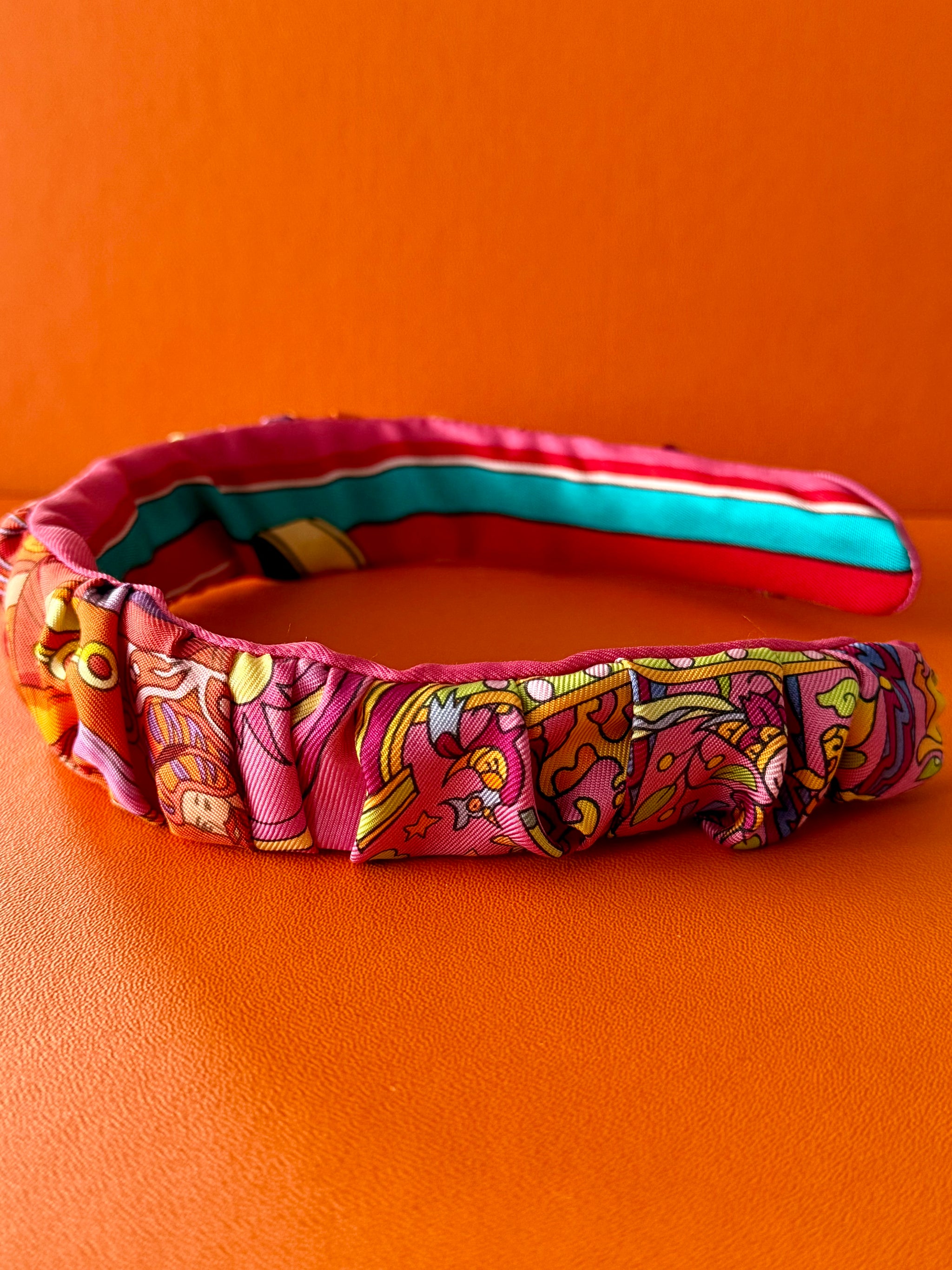 【HERMES】Gladys headband Hermès Scarf Headbands – Manastash Mercantile
