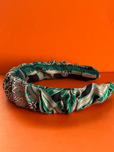 Load image into Gallery viewer, Hermès Scarf Headband (HBD867)